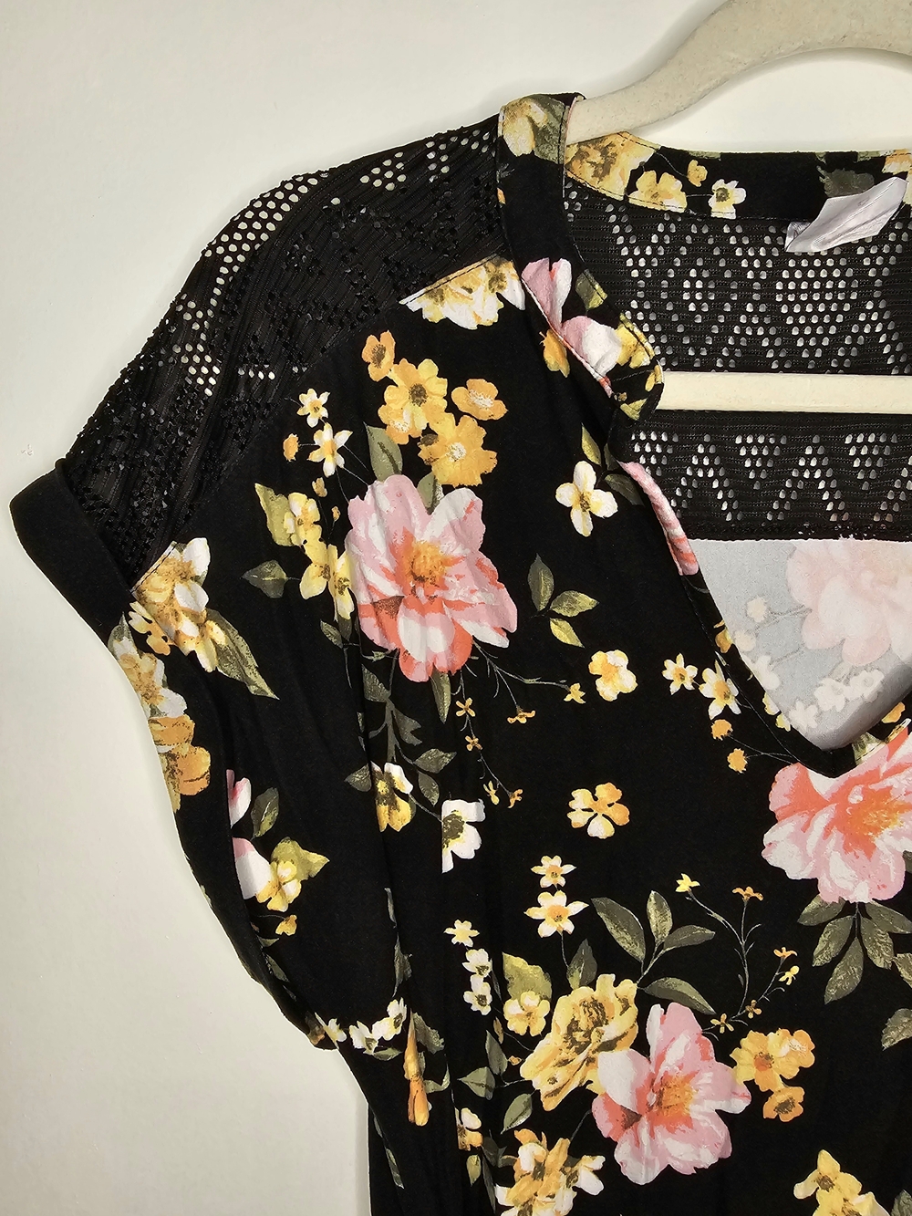 No Boundaries Black Floral Lace Back Midi Dress L/G